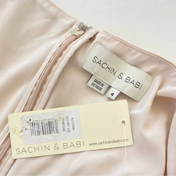 Sachin + & Babi Alli Puff Sleeve Champagne Gown Dress 4 V Neck Textured Satin - Picture 3 of 11